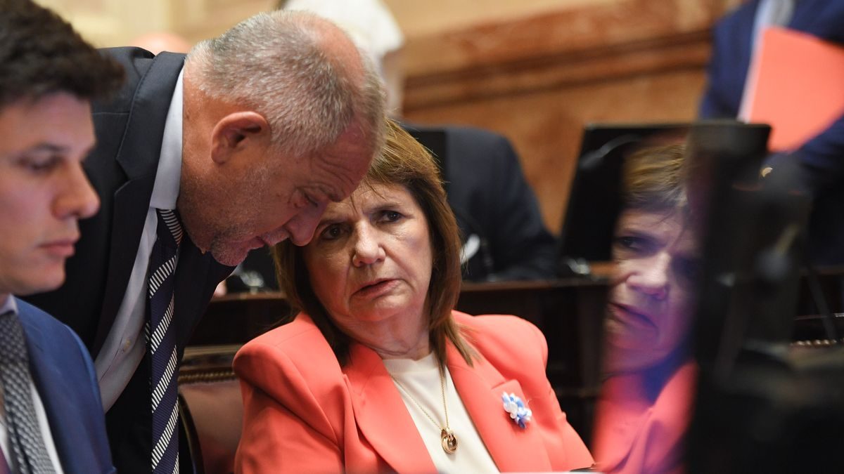 El PRO pone en jaque a Adorni: tensión máxima en el Senado