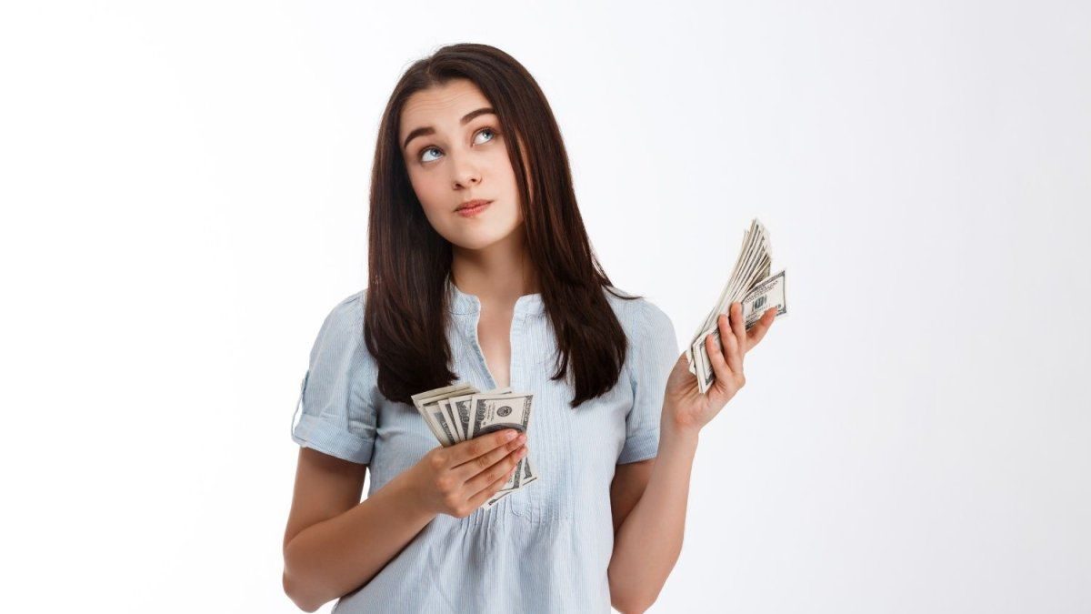 Ahorrá casi un 30% en tus gastos con tarjeta al exterior: la estrategia que pocos conocen