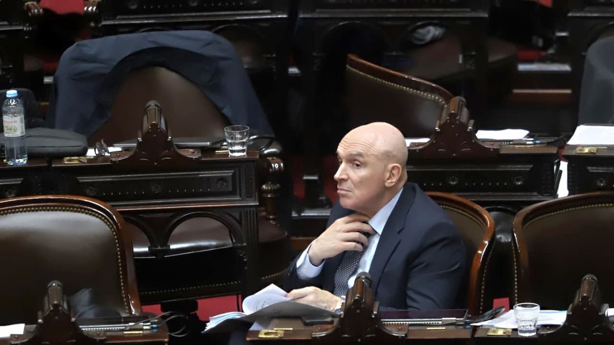 Espert enfrenta nueva causa penal por transferencia de 200 mil dólares sin justificativo
