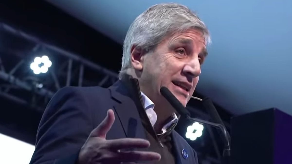 Caputo acelera la colocación de bonos para completar el financiamiento de julio