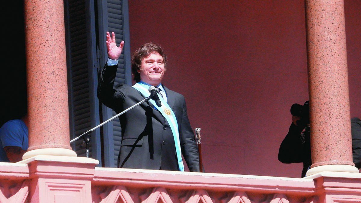 "Operación Argentina": el libro que desentraña cuatro décadas de democracia