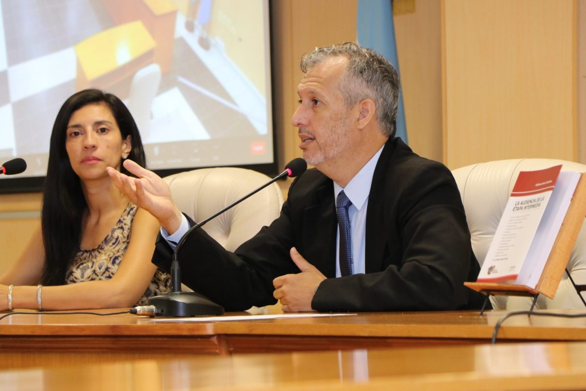 Prisión preventiva para madre acusada de maltrato infantil tras intento de fuga