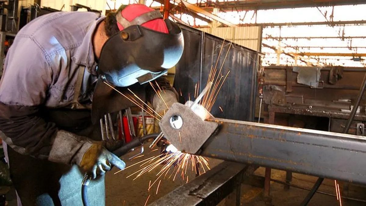 El frío y los precios del gas amenazan con paralizar la producción industrial en el país