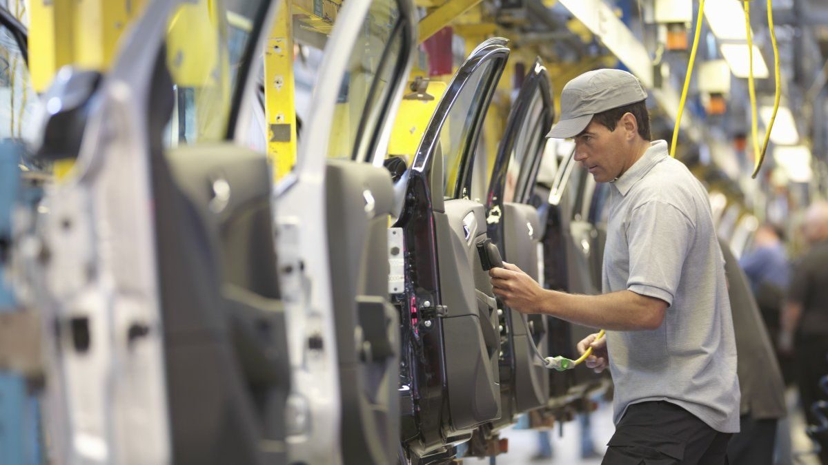 La industria automotriz argentina atraviesa su peor semestre en años