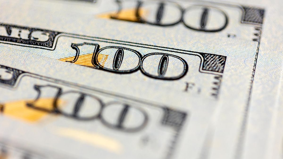 El dólar oficial se consolida cerca de los $1.500 con presión al alza