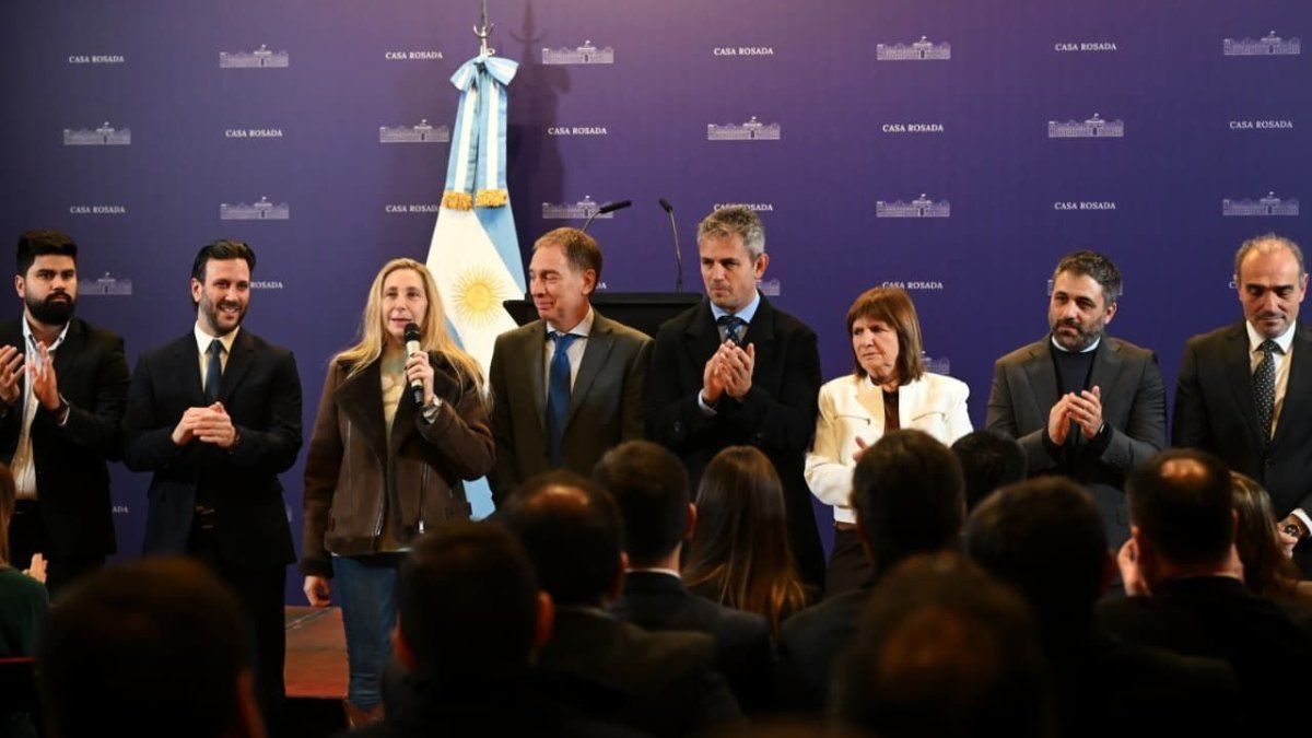 El Gobierno activa su mesa política para ordenar la agenda legislativa del segundo semestre