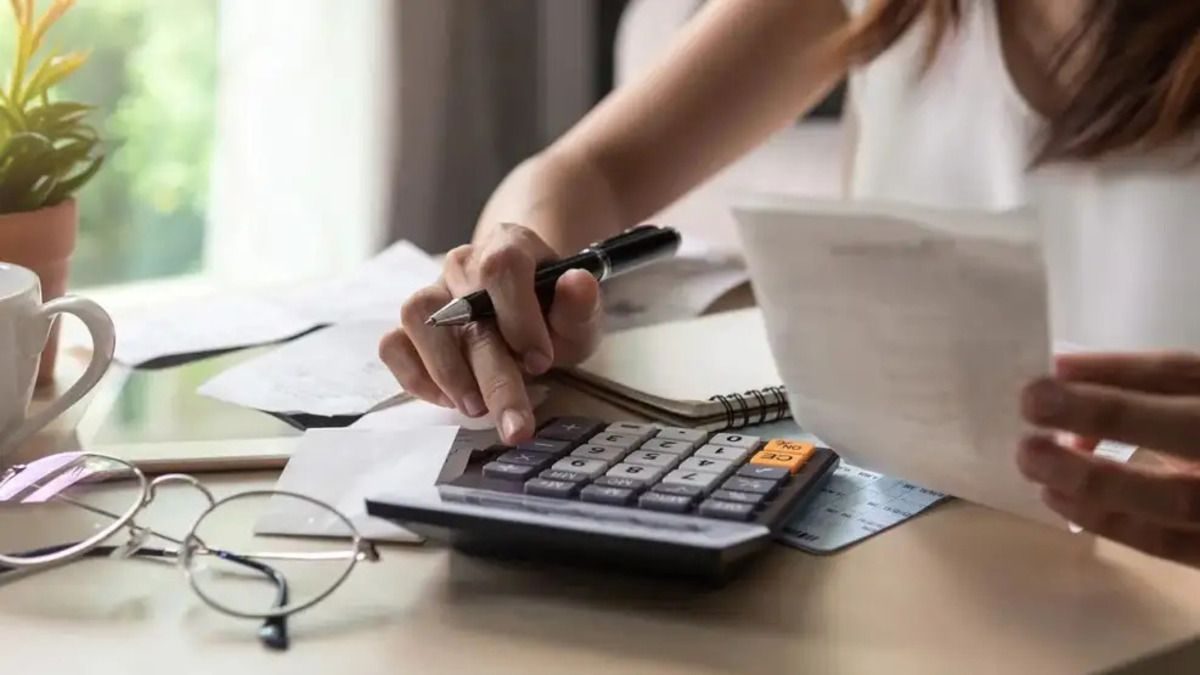 Crisis de deudas: bancos y provincias lanzan planes de rescate financiero