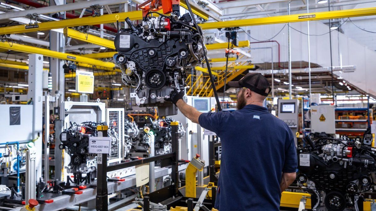 La automotriz argentina en crisis: el riesgo de quedar fuera del mapa regional