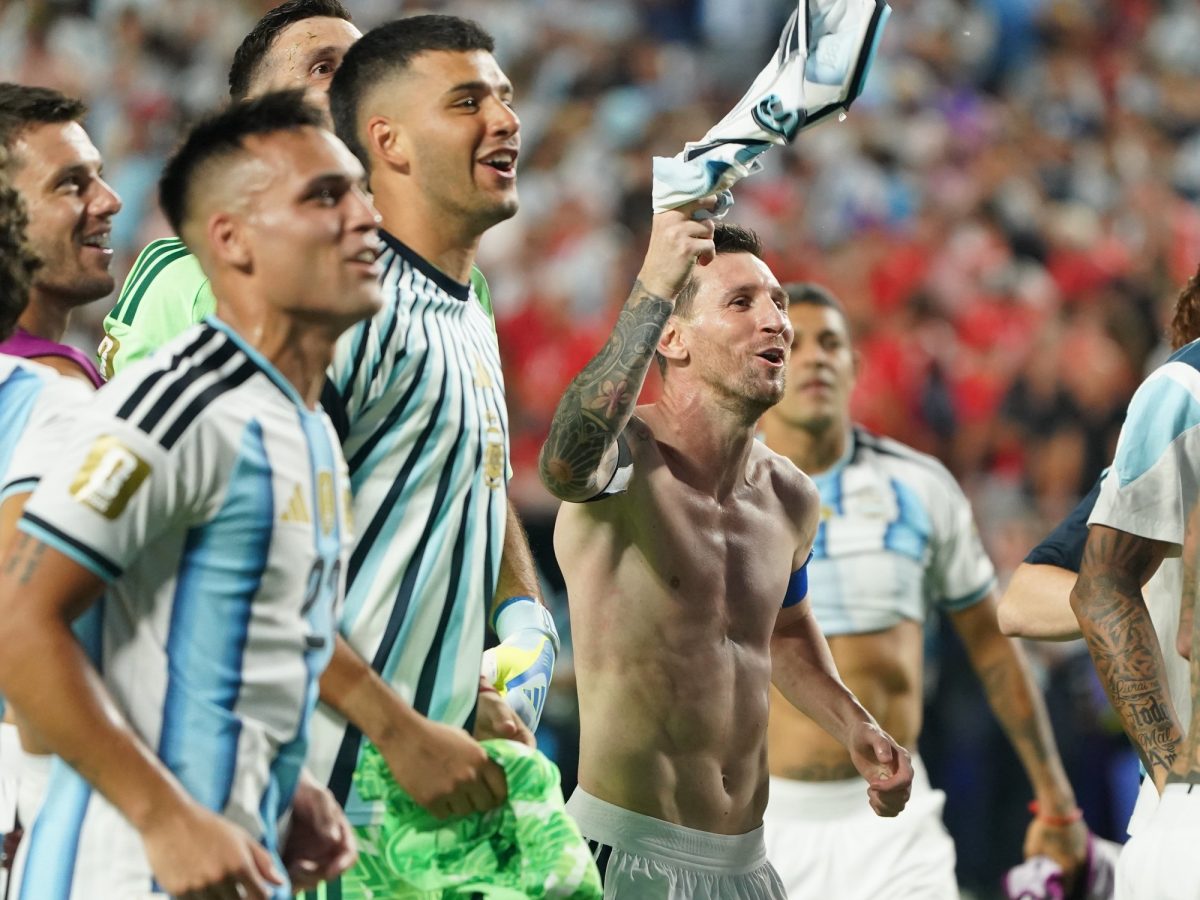 Messi brinda en Kansas City: "Este grupo no se cansa de hacer historia"