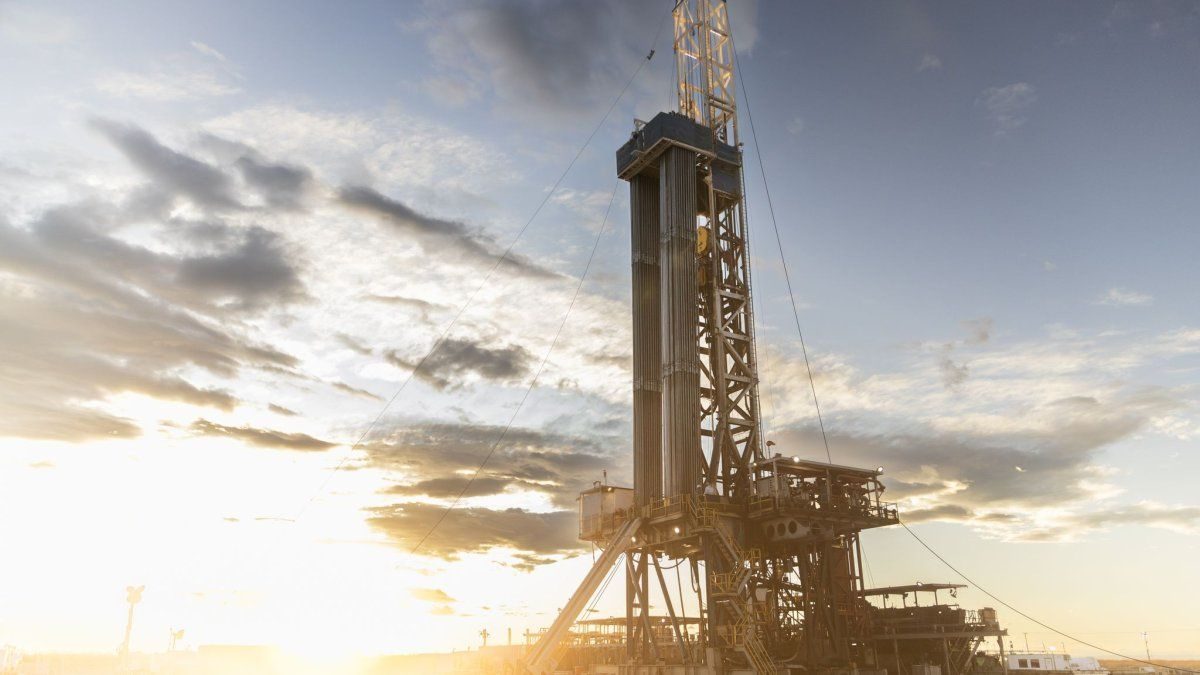 Argentina rompe récord en divisas energéticas con superávit histórico