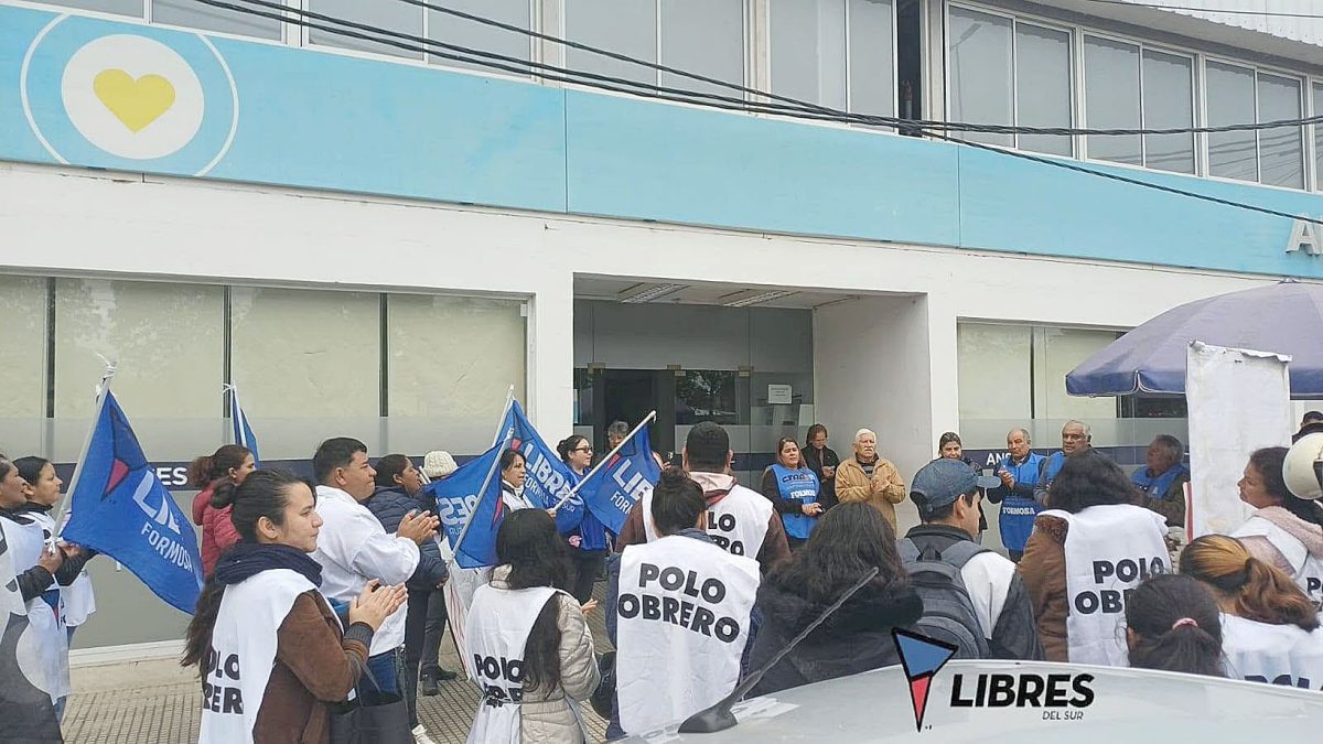 Organizaciones sociales se movilizan contra la eliminación del programa "Volver al Trabajo"