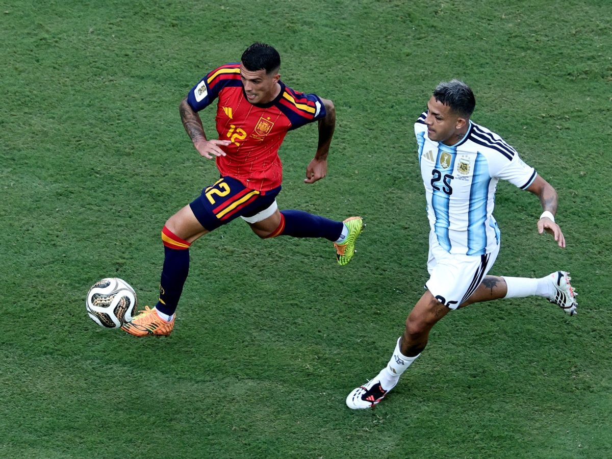 ¿Medina rumbo a Alemania? El zaguero argentino despierta interés del Leverkusen