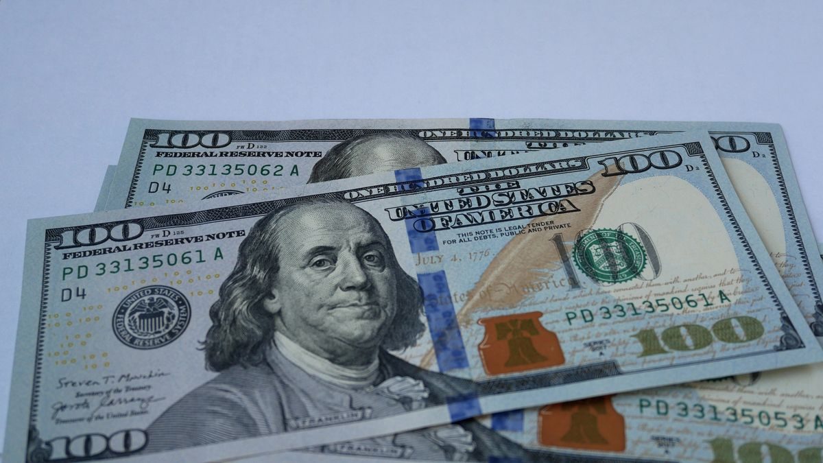 El dólar mayorista se acerca a los $1.500 en medio de nueva presión cambiaria