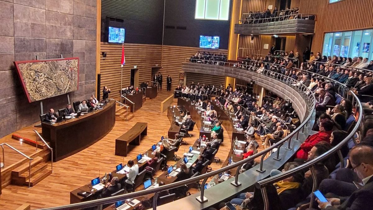 Misiones presenta un presupuesto 2027 con casi 788 mil millones de déficit