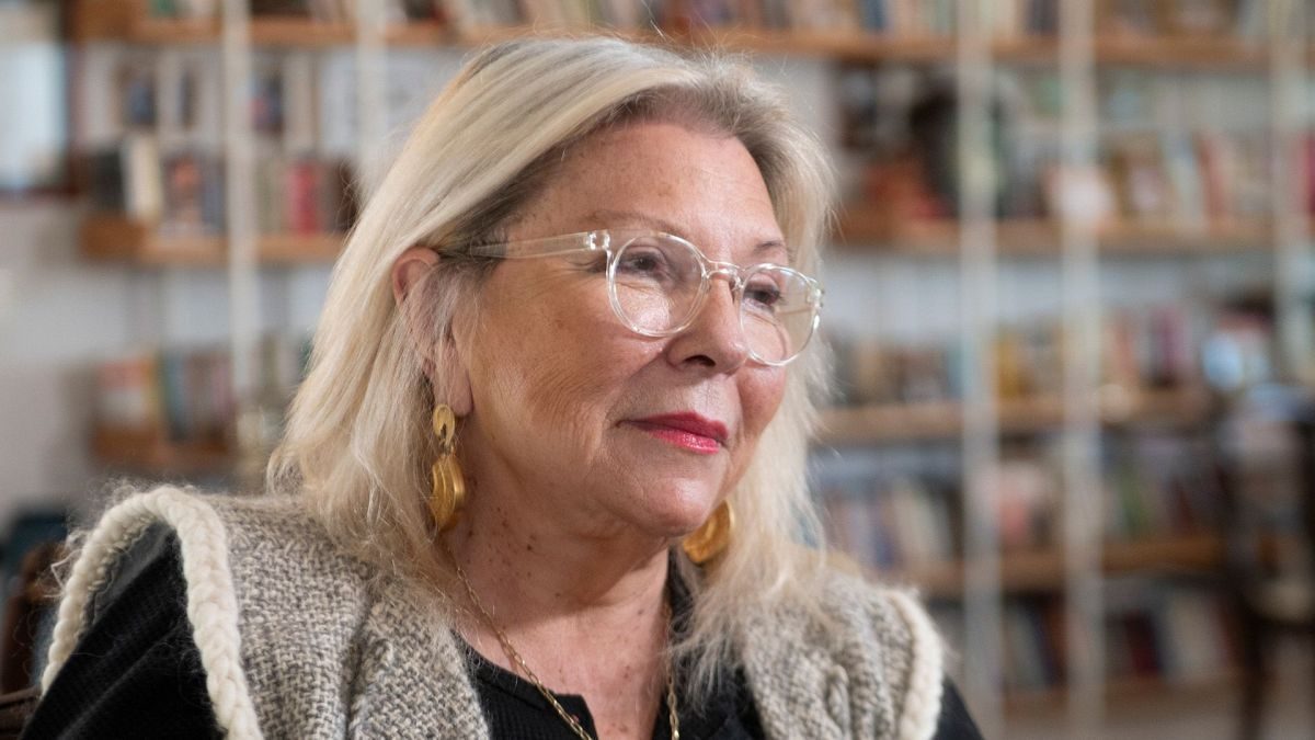 Carrió arremete contra el acercamiento PRO-LLA: "Macri quiere ser rico de nuevo"