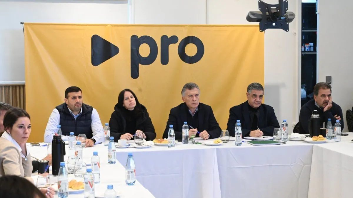 PRO y LLA negocian alianza 2027: entre "blindar el cambio" y evitar "rejuntes electorales"