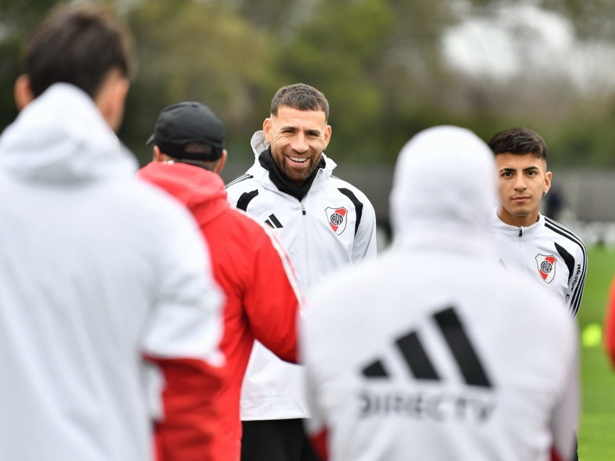River se juega la vida en Bogotá con una defensa inédita frente a Santa Fe
