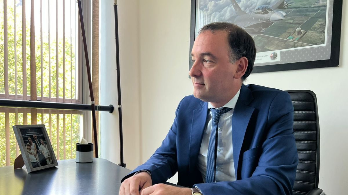 Adorni achaca a un "error involuntario" la millonaria discrepancia en su declaración jurada