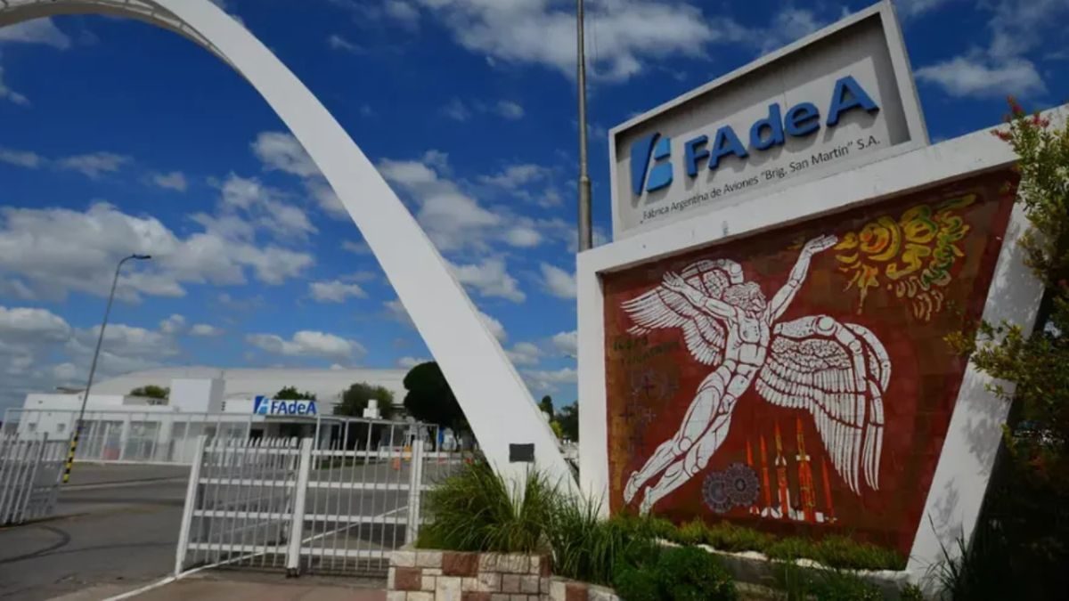 FAdeA en la cuerda floja: proveedores amenazan con acciones legales por deudas millonarias
