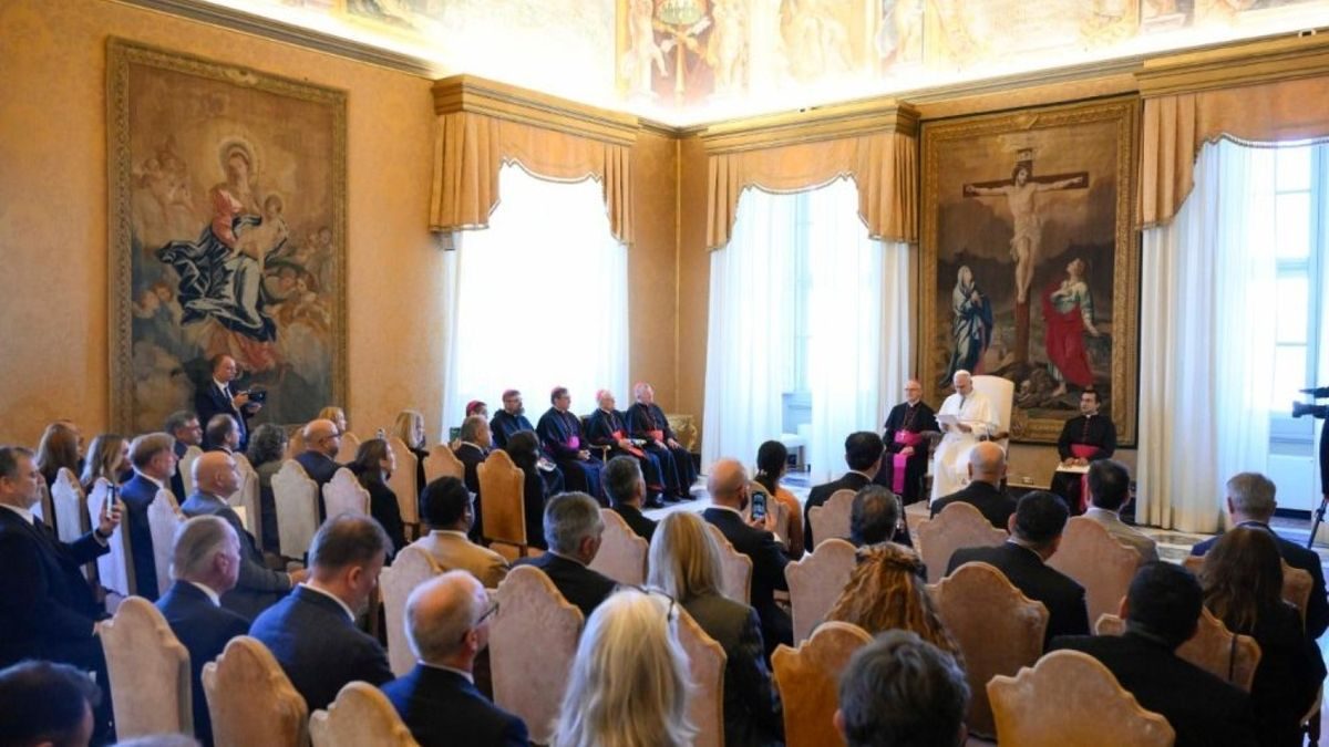 El Papa recibió a sindicalistas argentinos antes de su viaje al país