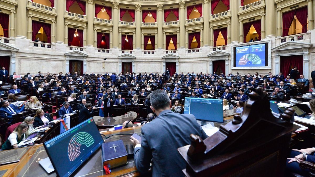 Pulseada libertaria en el Congreso: Menem y Bullrich se enfrentan a los Caputo