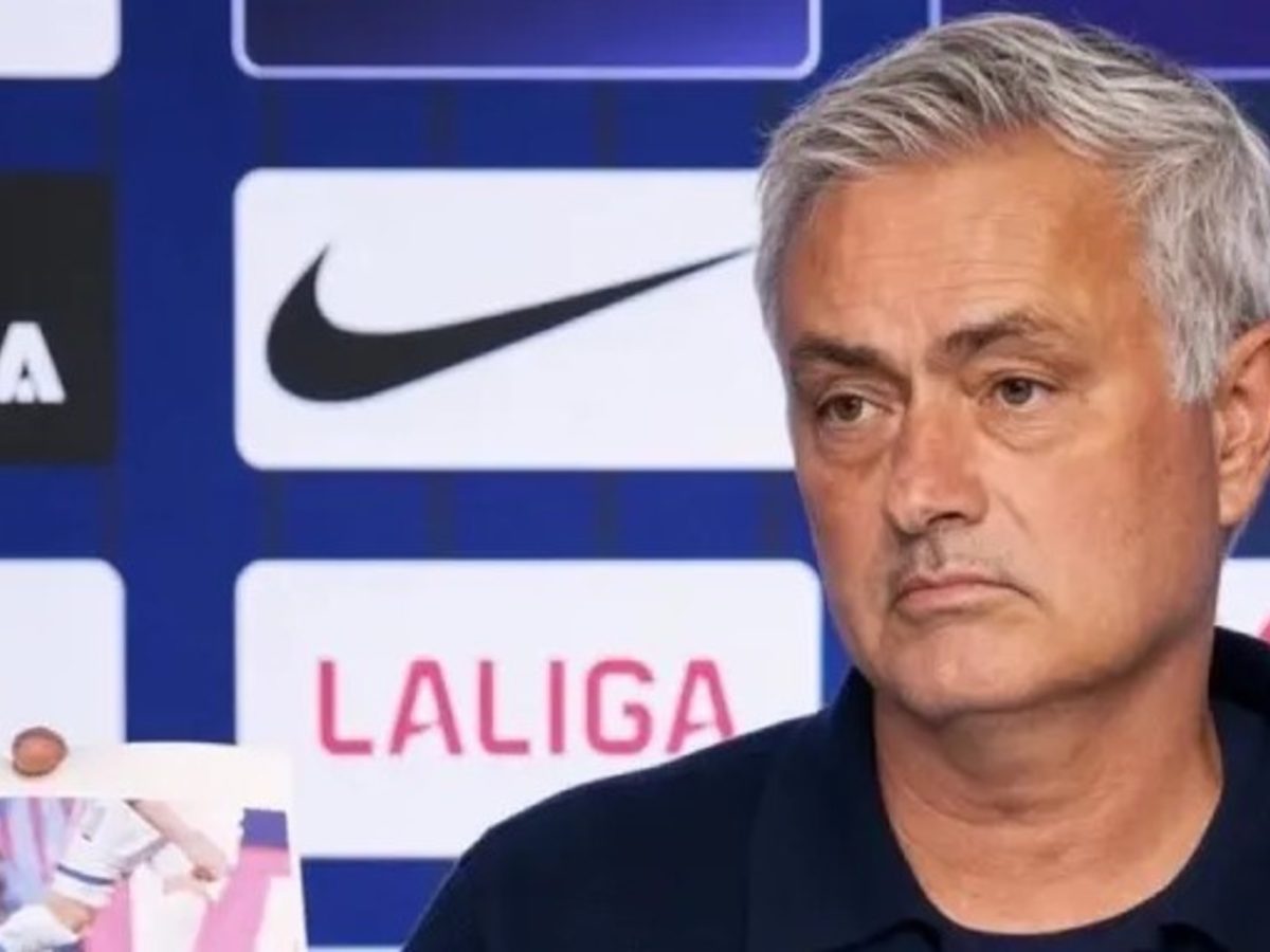 Atlético se burla de Mourinho tras su show arbitral en el clásico