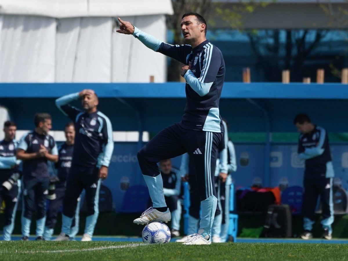 Scaloni armó el primer equipo post-Messi: cómo será la Selección sin el 10