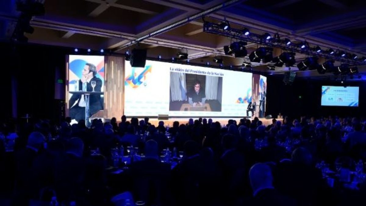 Milei promete profundizar reformas en 2027, pero genera dudas en el empresariado