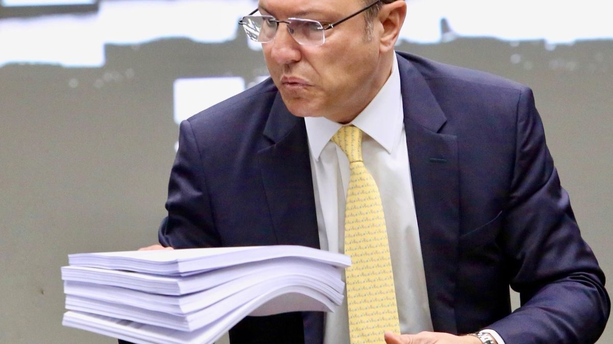 Comienza el juicio político contra el juez Salmain por presunta corrupción