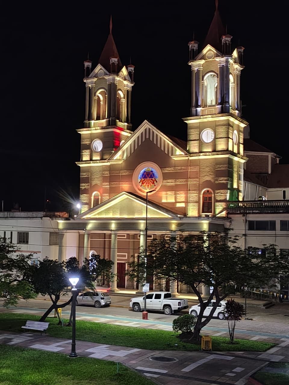 La Catedral de Formosa lanza campaña para restaurar su estructura dañada