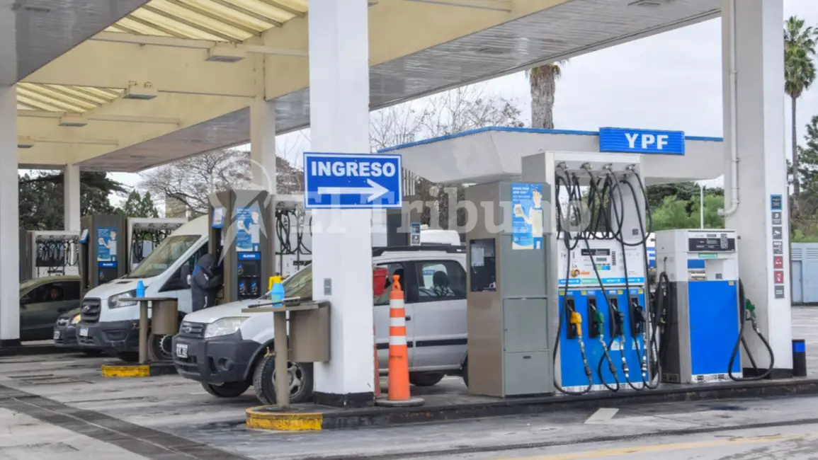 YPF aumentó 1% los combustibles y extendió el congelamiento parcial por otros 45 días