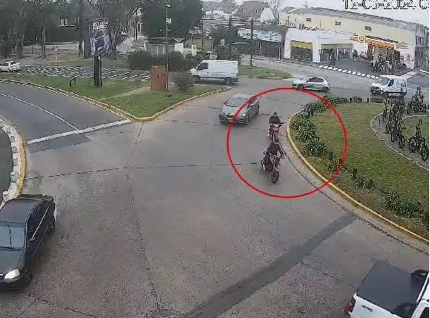 Dos menores robaron una moto y fueron detenidos en San Isidro tras una persecución