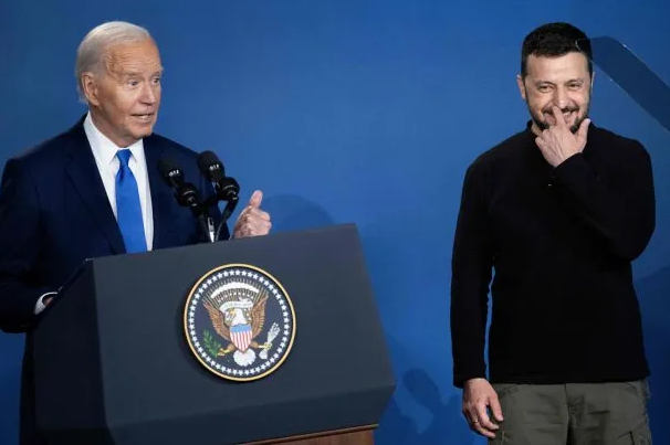 Jornada de confusiones para Joe Biden: habló de «vicepresidente Trump» y presentó a Volodímir Zelenski como «presidente Putin»