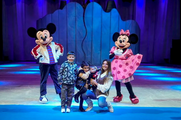 A sala llena, volvió «Disney On Ice» al Movistar Arena: así fue la primera función