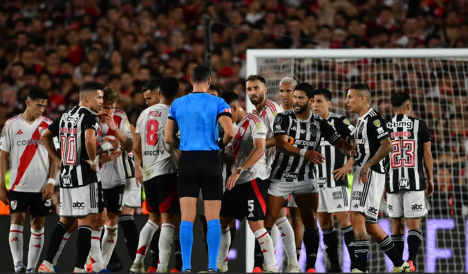 No hubo épica: River igualó sin goles ante Atlético Mineiro y quedó eliminado de la Copa Libertadores