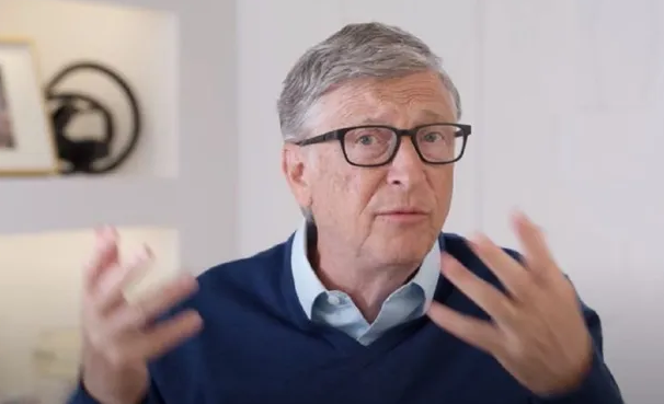 Bill Gates reveló haber consumido marihuana en su adolescencia: su experiencia