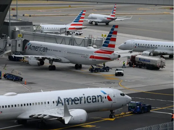 American Airlines interrumpió todos sus vuelos por «problemas técnicos»