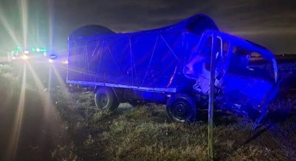 Mendoza: madre e hija murieron por un choque frontal con un camión Mendoza: madre e hija murieron por un choque frontal con un camión