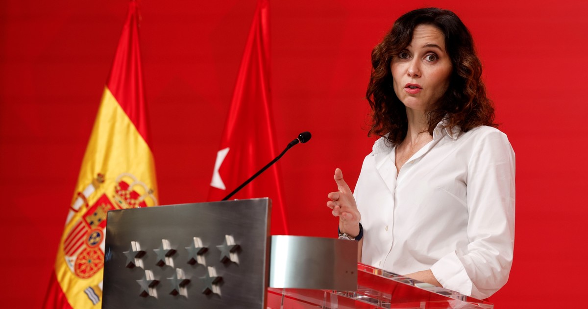 espana:-en-medio-del-escandalo-de-corrupcion-en-el-psoe,-escala-otro-en-el-opositor-partido-popular-y-salpica-a-la-presidenta-de-madrid