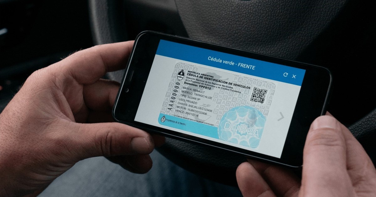 fin-de-la-cedula-azul:-la-eliminan-para-empresas-y-la-reemplazan-por-un-registro-para-conductores