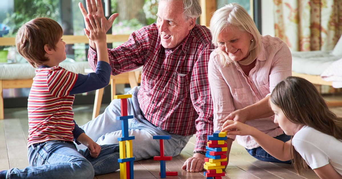 dia-de-los-abuelos-2025:-las-mejores-frases-y-mensajes-para-compartir-este-26-de-julio-por-whatsapp