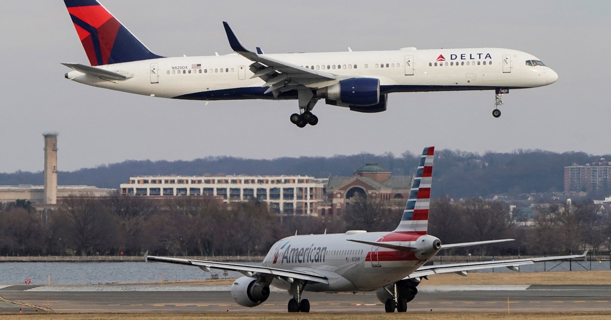 un-piloto-de-delta-air-lines-fue-arrestado-por-agentes-federales-minutos-despues-de-aterrizar-en-san-francisco