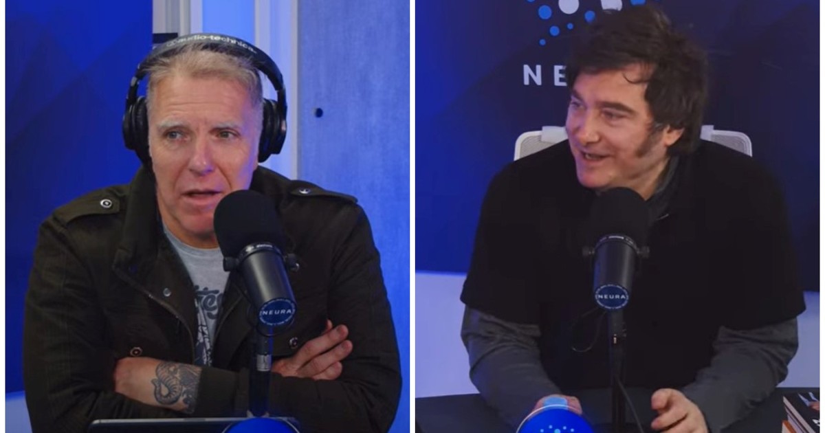 javier-milei-freno-una-entrevista-en-vivo-para-firmar-un-decreto:-“y-si-man,-laburo-de-presidente”