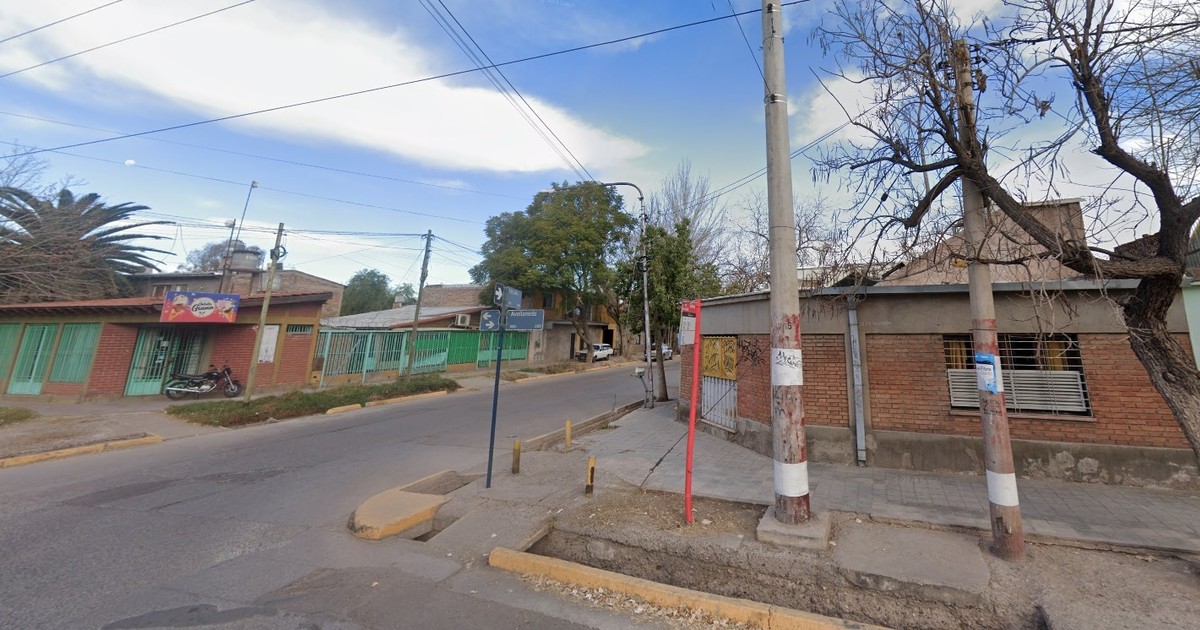 un-hombre-mato-a-punaladas-a-un-joven-porque-le-habia-robado-el-celular-a-su-novia