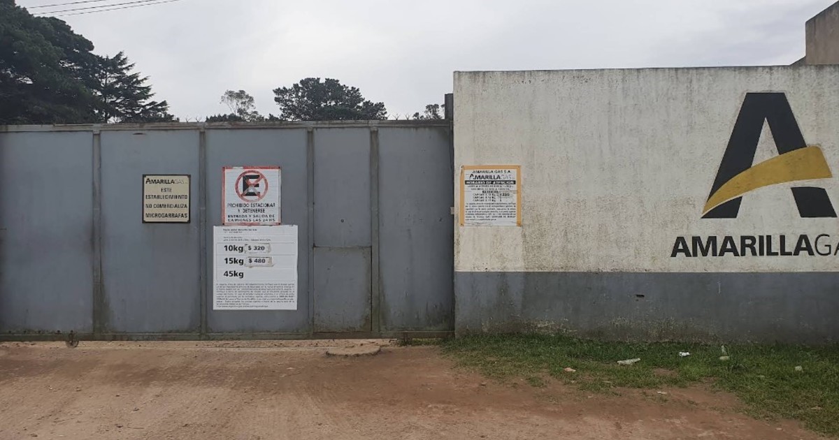 operativo-coordinado-y-ladrones-con-roles-especificos:-en-un-robo-comando,-se-llevaron-25-millones-de-pesos-de-una-distribuidora-de-garrafas