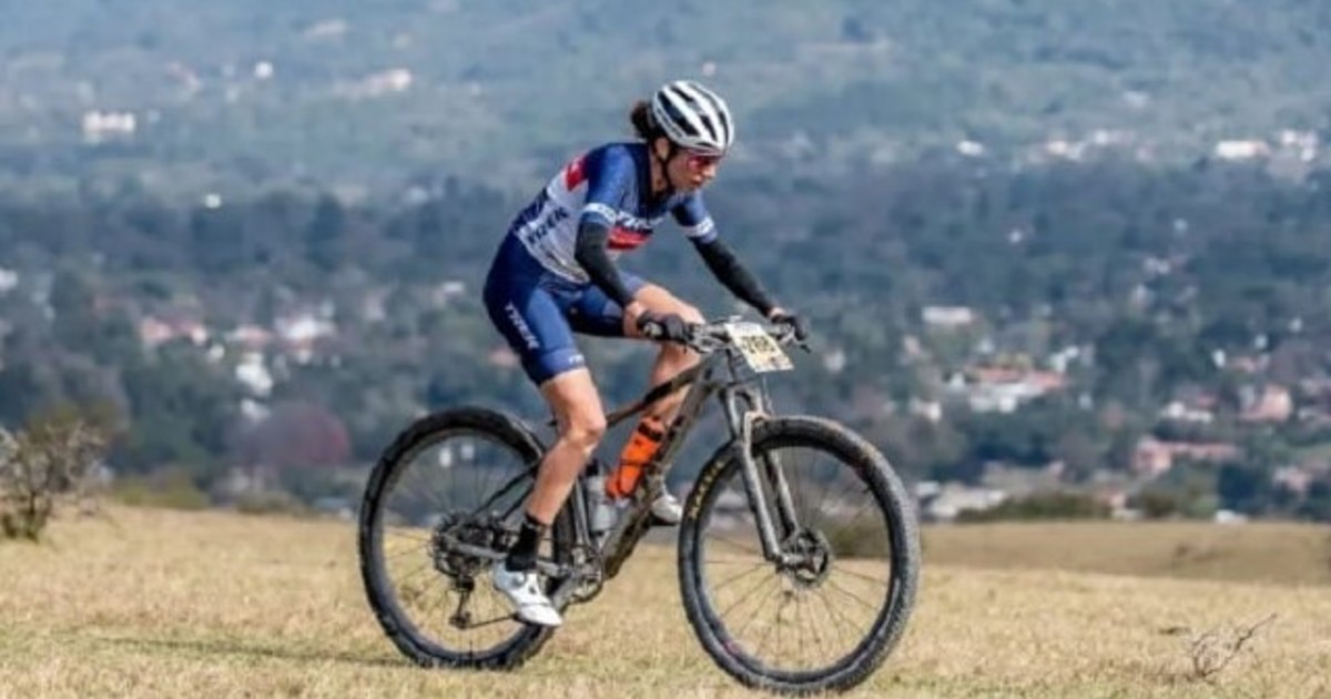 «me-acaban-de-sacar-la-bici»:-el-robo-a-una-campeona-de-mountain-bike-que-se-hizo-viral-y-tuvo-final-feliz-en-mar-del-plata