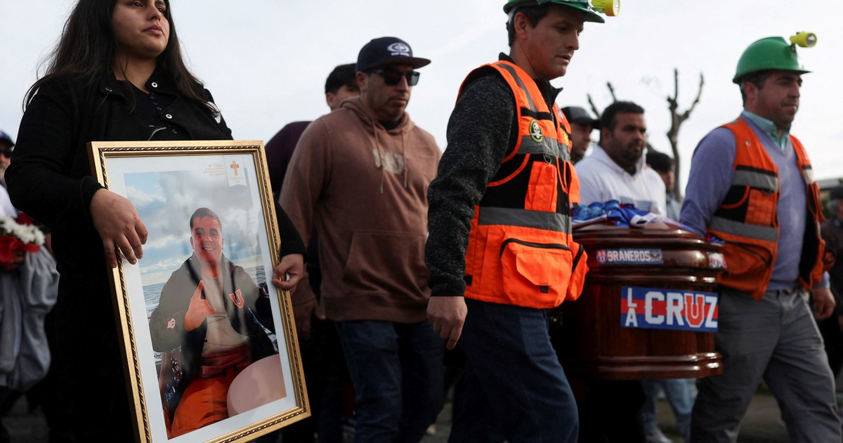 la-muerte-de-los-seis-trabajadores-en-chile:-la-mina-el-teniente-estara-cerrada-por-tiempo-indefinido