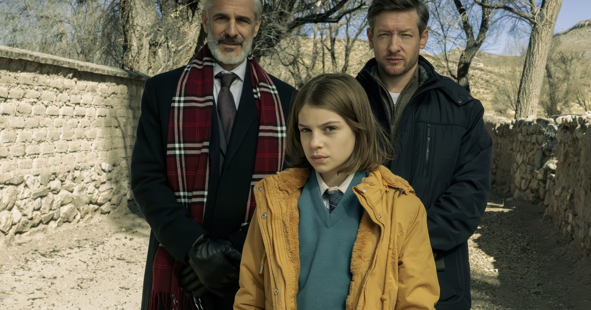 netflix-estrena-una-adaptacion-de-las-maldiciones,-de-claudia-pineiro,-protagonizada-por-leo-sbaraglia