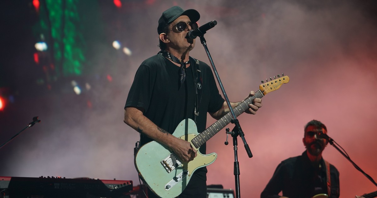 andres-calamaro-cumple-64-anos:-de-los-primeros-acordes-al-mito-del-rock-argentino