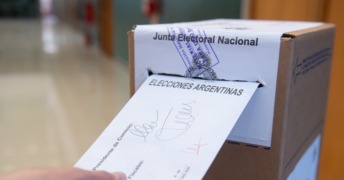 que-pasa-si-no-voto-en-las-elecciones-2025:-multas,-justificacion-y-documentos